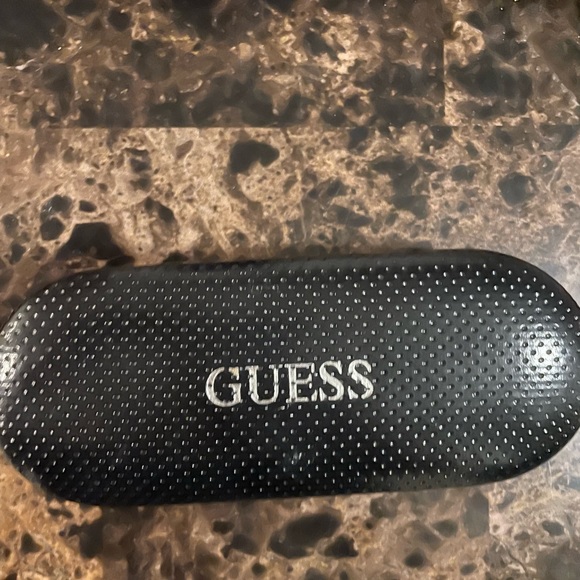 Woman - Picture 2 of 2